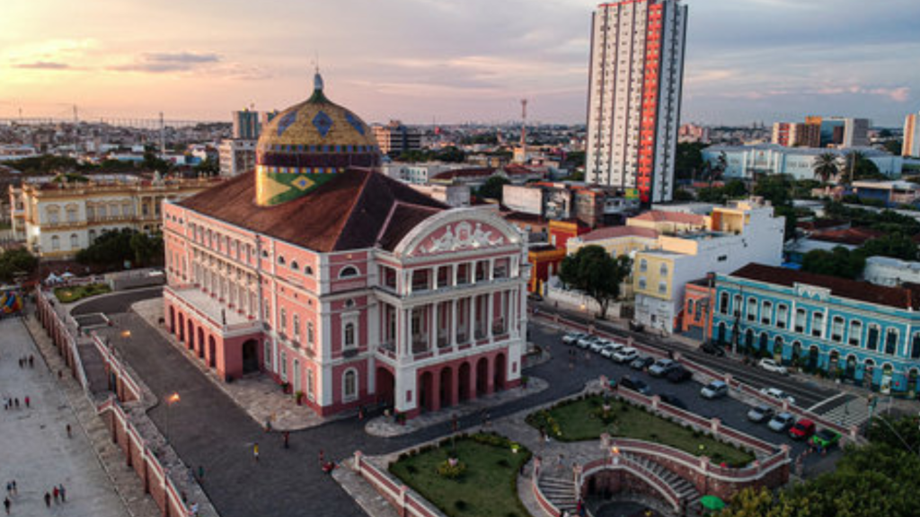 Manaus no Amazonas: Aventura Cultura e Natureza