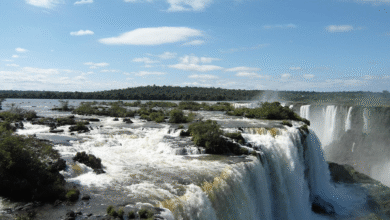 Foz do Iguaçu: Natureza e Aventuras no Coração da Fronteira